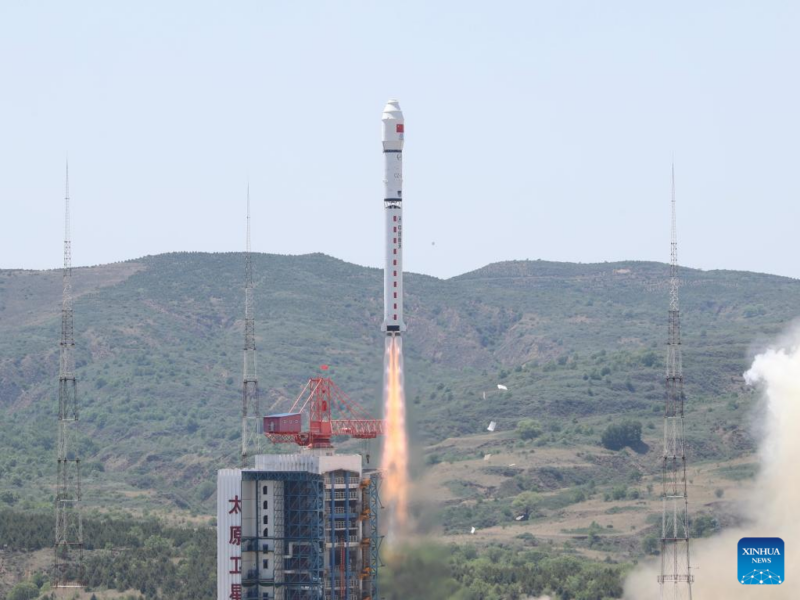 A Long March-2D rocket carrying 41 satellites blasts off from the Taiyuan Satellite Launch Center in north China's Shanxi Province June 15, 2023.